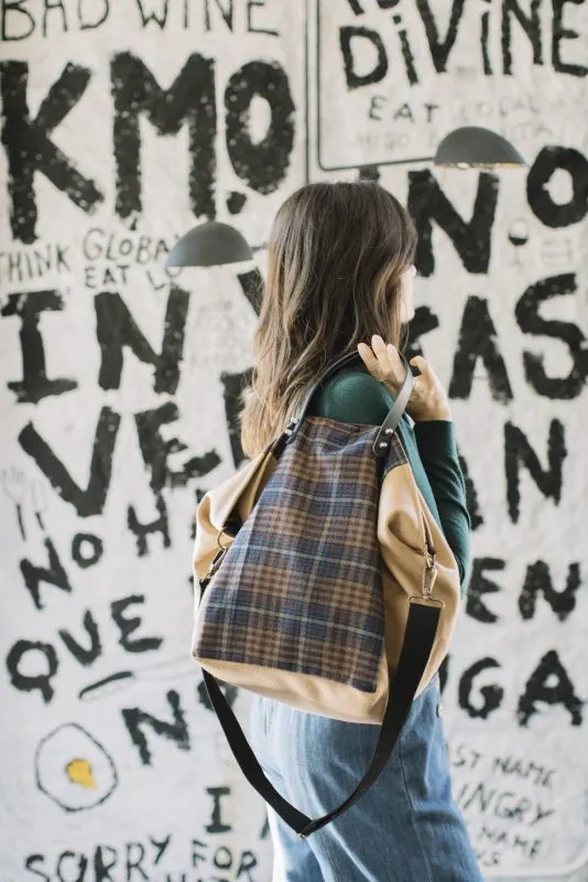 Bolso de lana - Estampado escocés y lana Camel