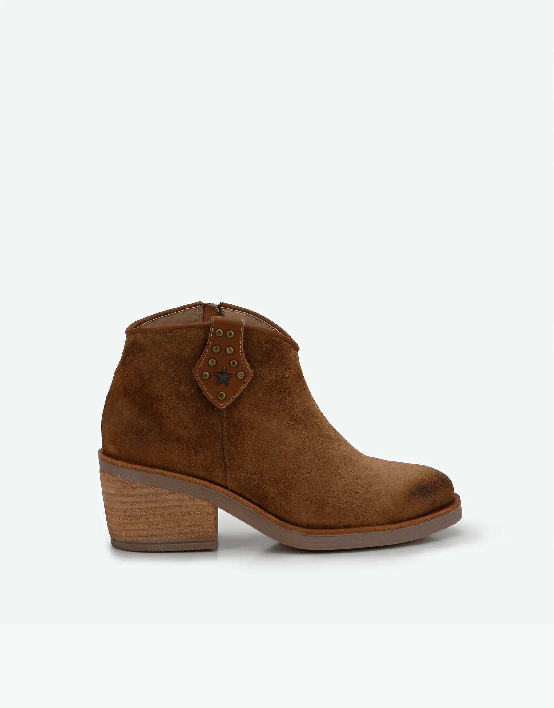 BOTA ADIA