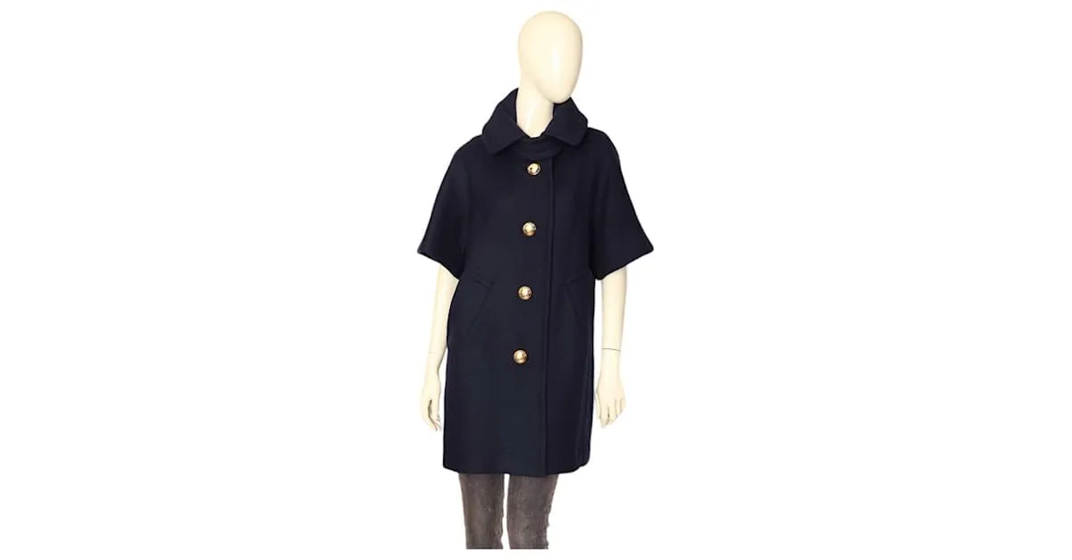 Milly Abrigos, Ropa de calle Azul 