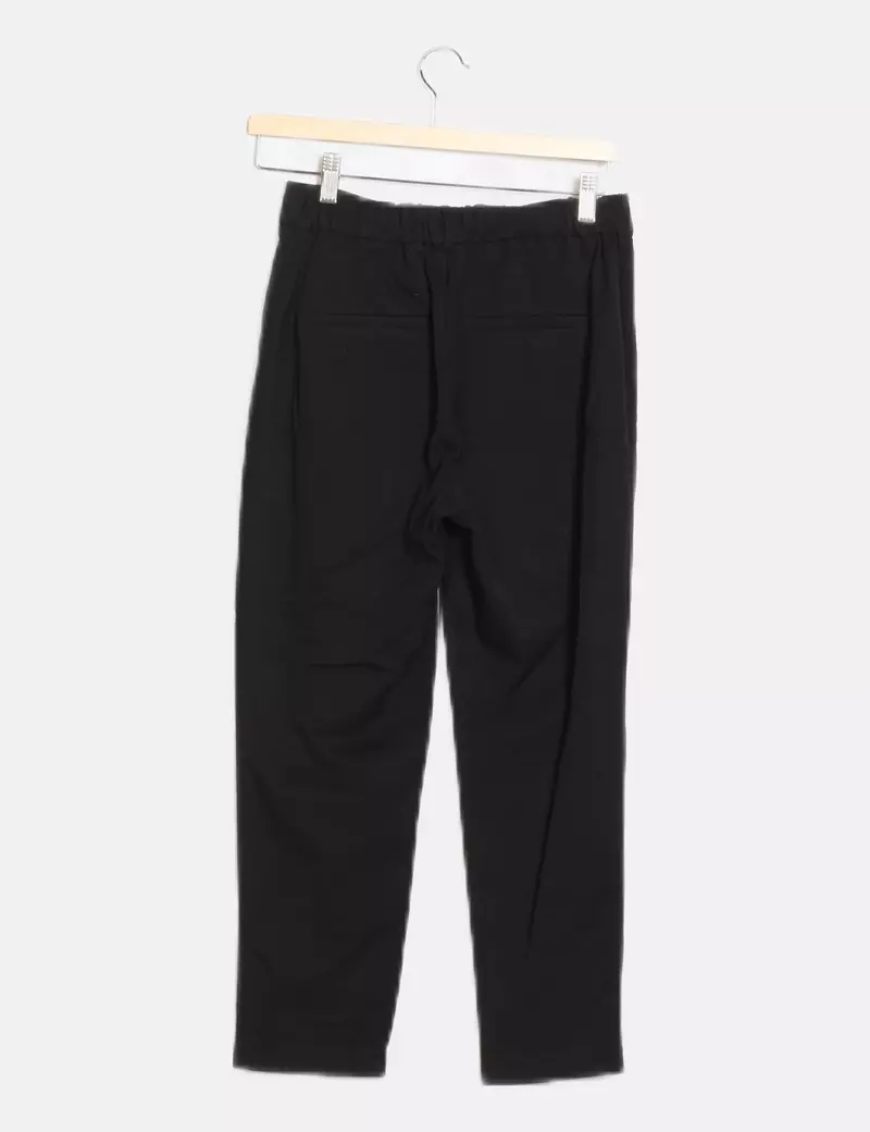 Zara Pantalón negro básico